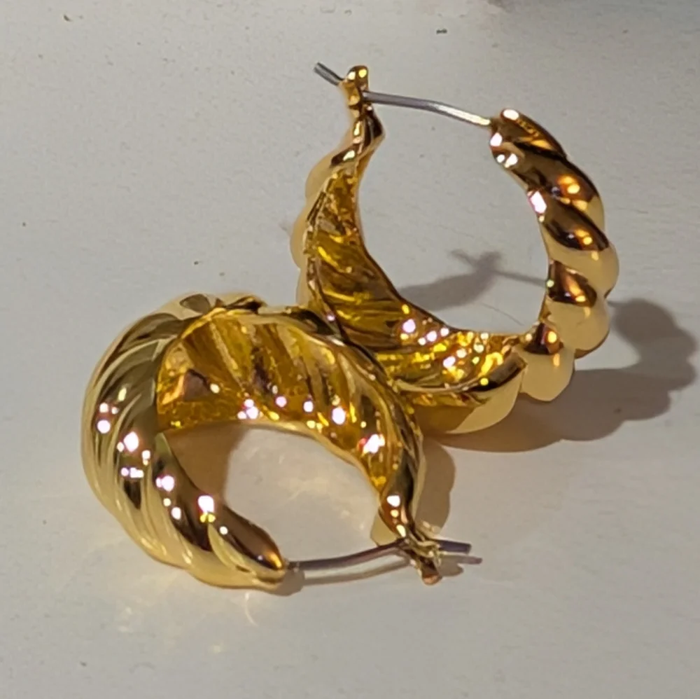 Kate Spade Twisted Gold Earrings